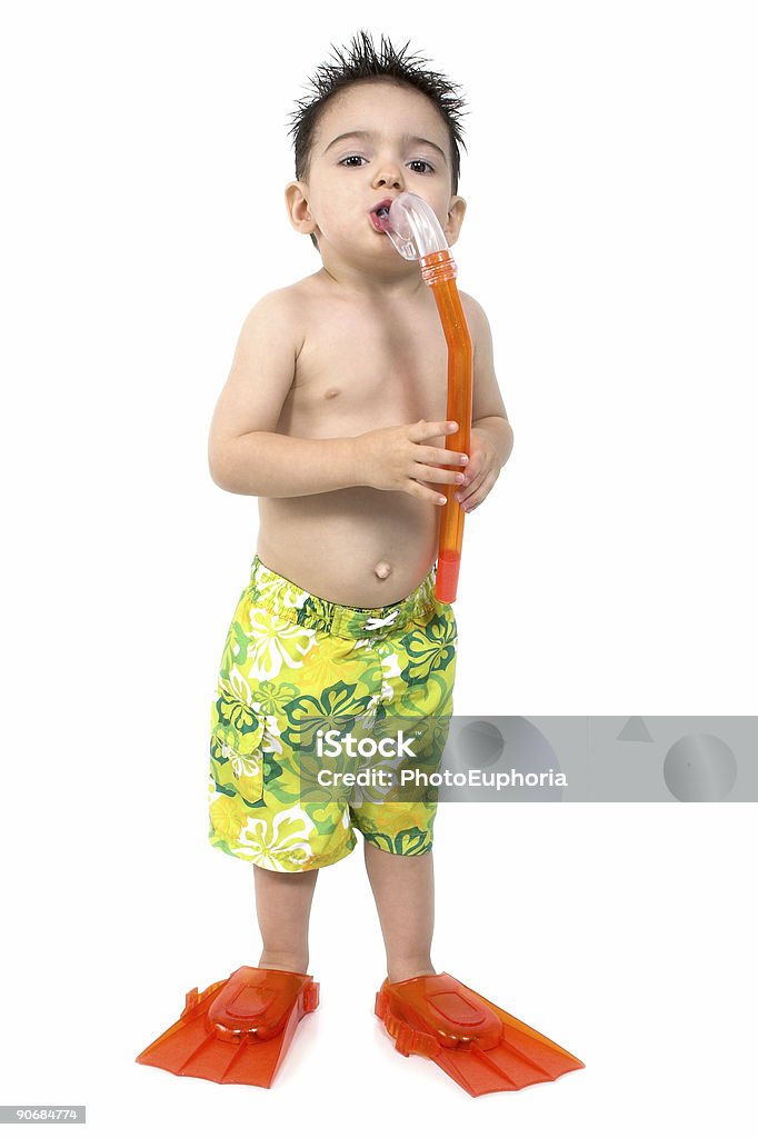 Привлекательная мальчик готов к Трубка для дайвинга белый - Стоковые фото Вертикальный роялти-фри