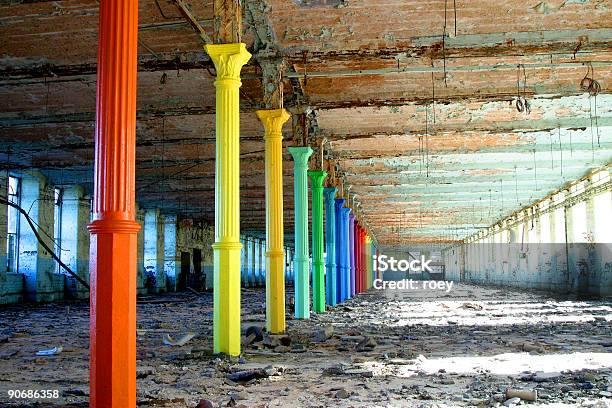 Tęcza Filary - zdjęcia stockowe i więcej obrazów Bez ludzi - Bez ludzi, Fotografika, Gnijący