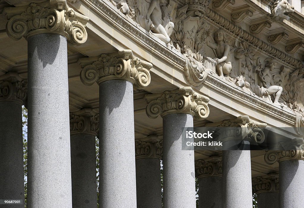 Des colonnes corinthiennes de - Photo de Arc - Élément architectural libre de droits