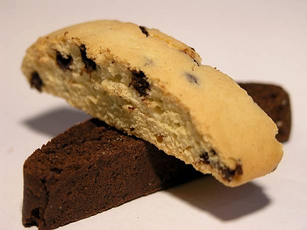 cantucci - biscotti italian culture macadamia nut pastry foto e immagini stock