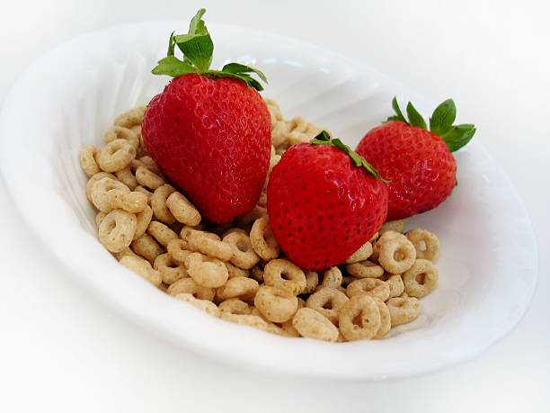 istock Food > Strawberries and O's II 90692398