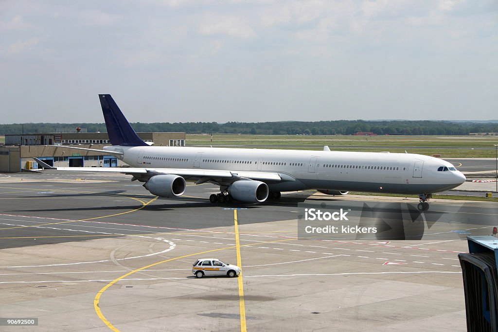 Airbus 340-600 avião - Foto de stock de Aeroporto royalty-free