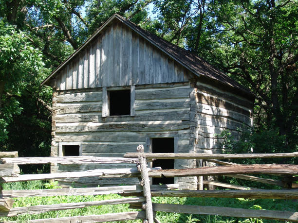 istock Cabin in the woods 90693322