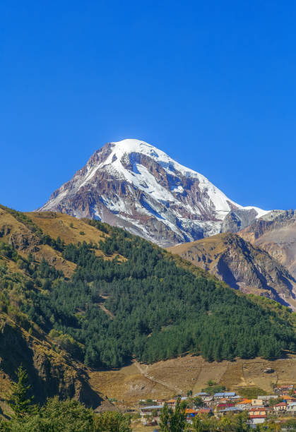 istock Mount Kazbek, Georgia 906952442