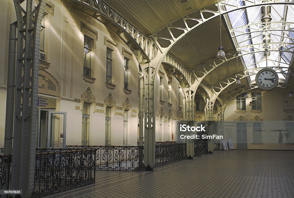 Stazione ferroviaria hall - 1 - Foto stock royalty-free di Lobby