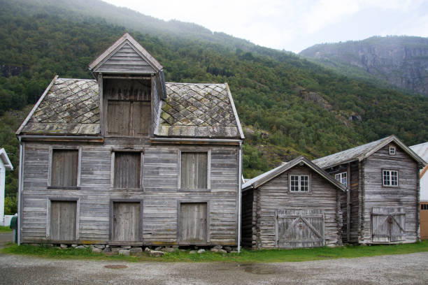istock Laerdal, Sogn og Fjordane, Norway 907161002