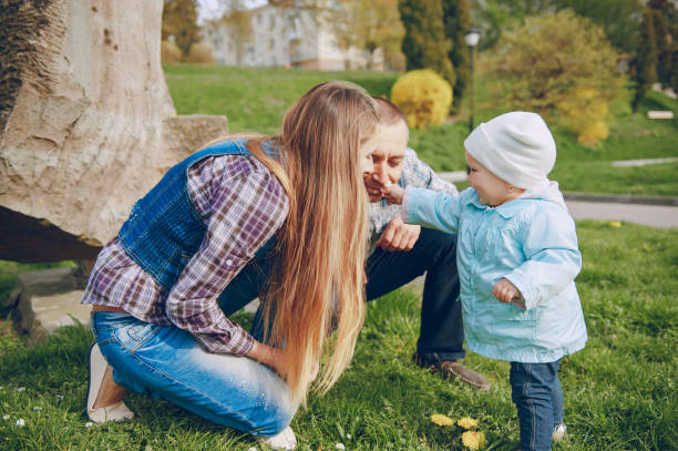 istock family in a park 907192042