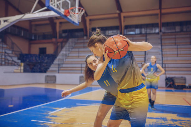 istock Women basketball game 907504944