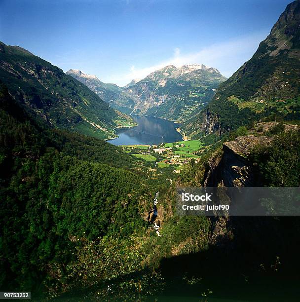 Geirangerfjord Stockfoto und mehr Bilder von Bedecken - Bedecken, Berg, Berggipfel