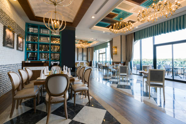 istock Traditional Italian alacarte restaurant setting 907549796