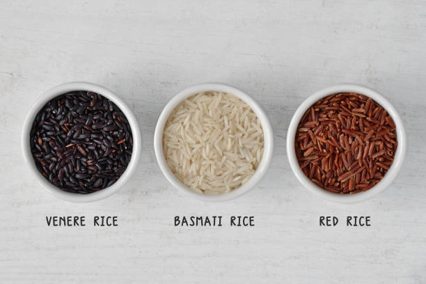 istock Venere rice, red rice and basmati rice 907582264