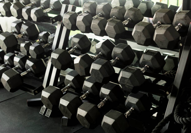 istock Fitness equipment 907605692