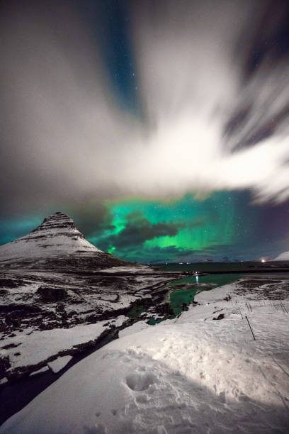 istock Northern lights in Mount Kirkjufell Iceland 907640122