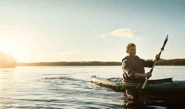 istock Kayak your way to happiness 907649942