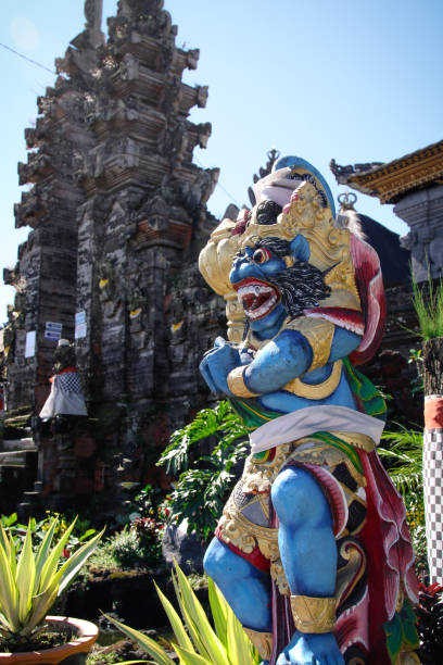 istock Balinese Taman Ayun Temple Bedogol Statues 907676802