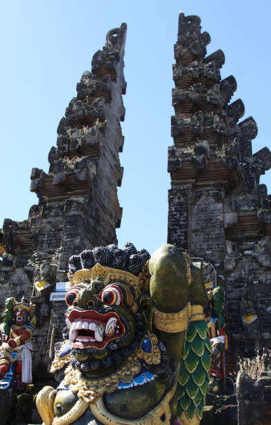 istock Balinese Taman Ayun Temple Bedogol Statues 907676810