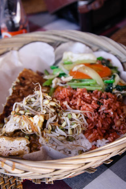 istock Balinese Lunch in basket 907676848