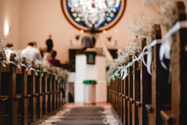 church wedding ceremony flowers church wedding ceremony flowers decor vehicle interior photos stock pictures, royalty-free photos & images