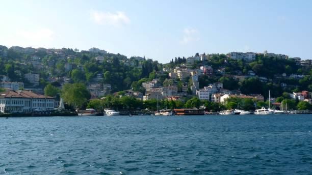 istock Coast at Bosporus 907805492