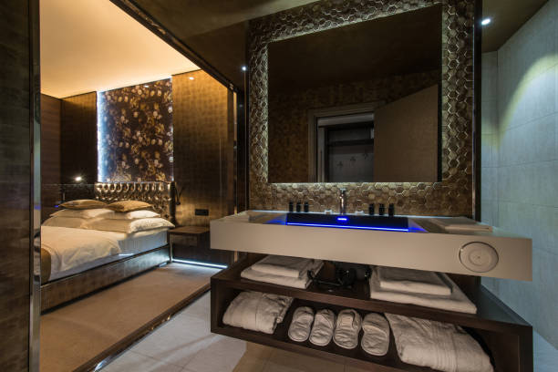 istock Contemporary design of bedroom with bathroom 907825190