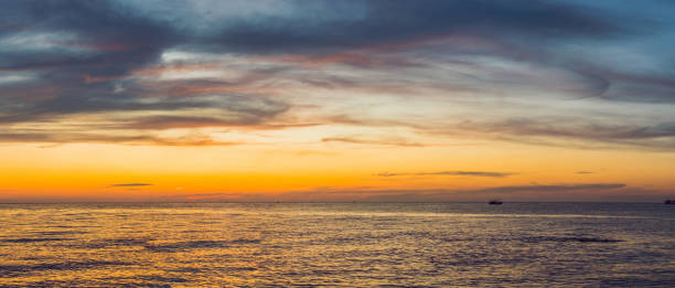 istock Sunset sky over sea panorama, Vietnam 907830820
