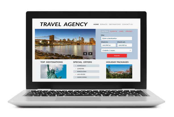istock Travel agency concept on laptop computer screen 907947912