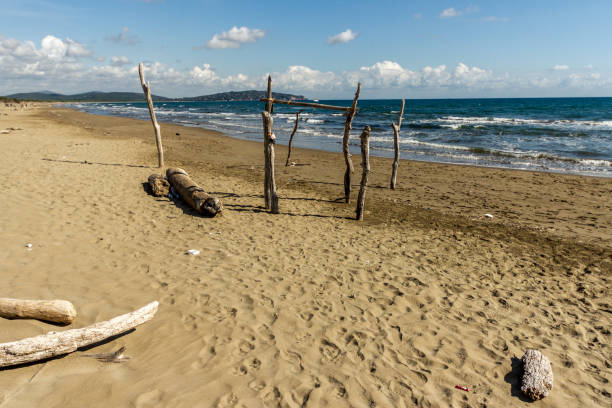 istock Feniglia Beach In Tuscany 907950266