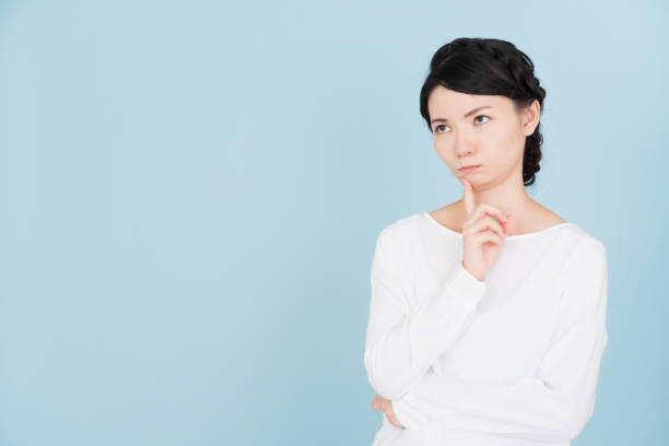 istock Young woman who is troubled 907951188