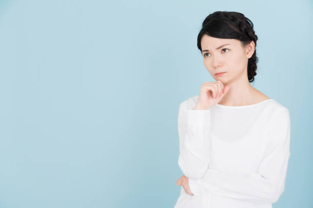 istock Young woman who is troubled 907955612