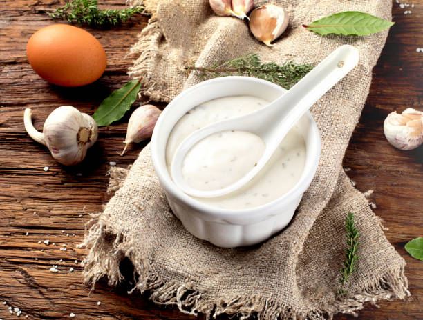 istock Bowl of Garlic sauce or mayonnaise 907962050