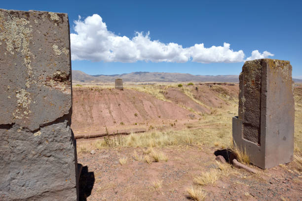 istock Ruins of Tiwanaku 907992958