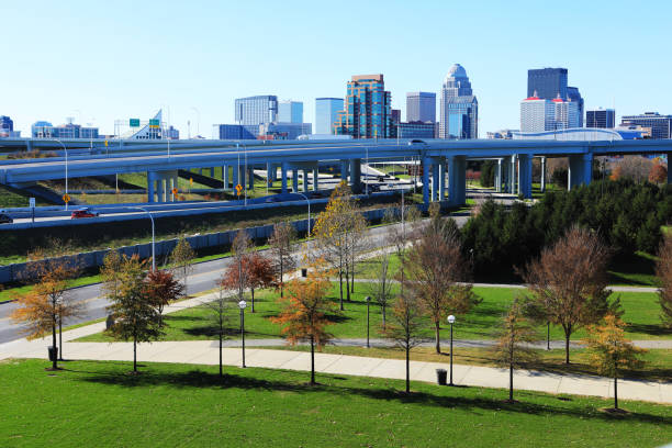 istock Louisville, Kentucky skyline with expressway in front 908005314