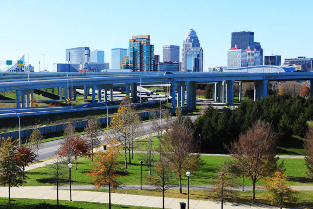 istock Louisville, Kentucky city center with expressway in front 908005376