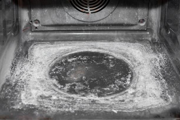 istock Oven after a self-cleaning, just wipe off 908012928