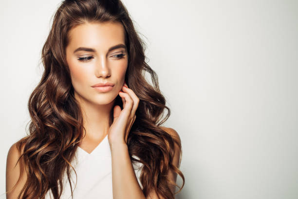 istock Beautiful woman 908044552