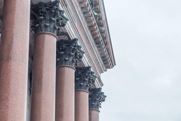 istock Colonnade of St. Isaac's Cathedral 908049326