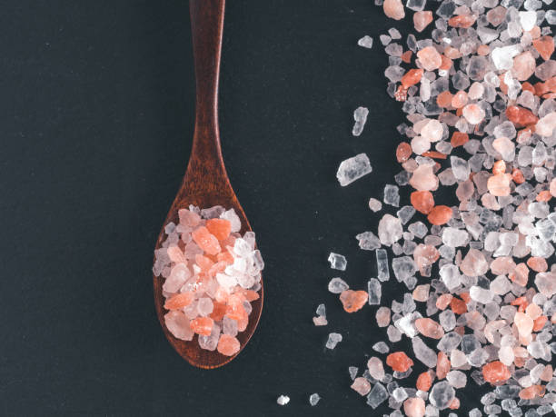 istock Himalayan pink salt in crystals 908052054