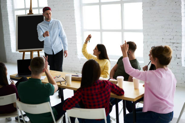 istock Group of people collaborating on meeting 908130982