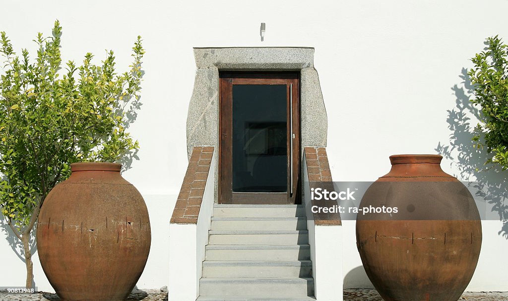 Entrée de l' - Photo de Amphore libre de droits