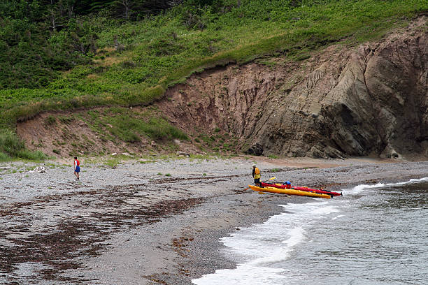 coastal exploradores - nova scotia extreme terrain cape breton island landscape - fotografias e filmes do acervo