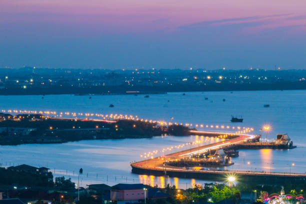 istock Evening view on the coast of Chonburi. Thailand 908184946