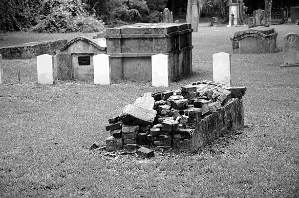 Cemitério ruínas - foto de acervo