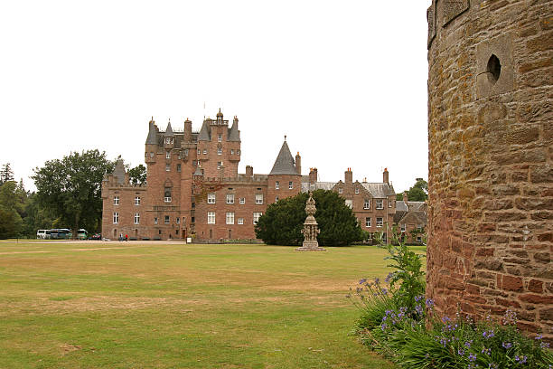 Glamis Castle and Tower  duncan british columbia stock pictures, royalty-free photos & images