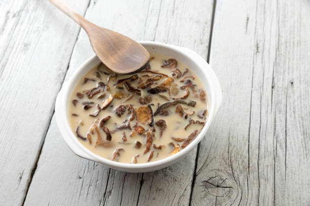 istock Cook the dried mushrooms 908204718