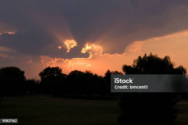 Gottes Gobo Stockfoto und mehr Bilder von Baum - Baum, Dunkel, Farbbild