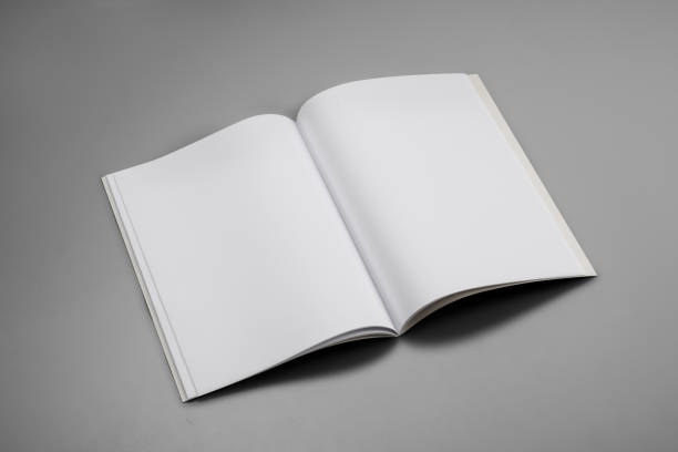 모형 잡지, 책 또는 회색 테이블 배경에 카탈로그 - book magazine catalog page 뉴스 사진 이미지