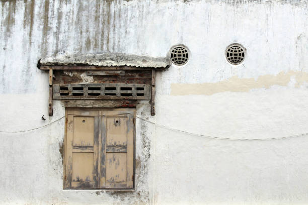istock The doors and windows around Kota Lama (Old Town), Semarang, Indonesia 908226046