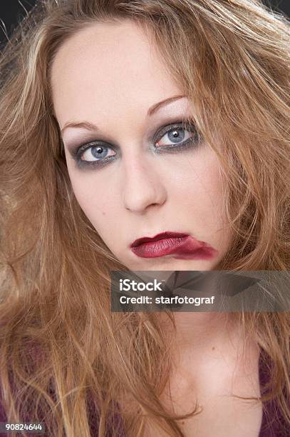가정 폭력물 가정 폭력에 대한 스톡 사진 및 기타 이미지 - 가정 폭력, 걱정하는, 고딕 양식