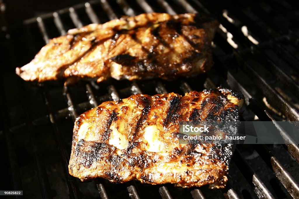 맛있었어요 그릴 립 얕은 집중입니다 - 로열티 프리 0명 스톡 사진