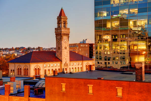 istock Worcester Massachusetts City Hall 908280624